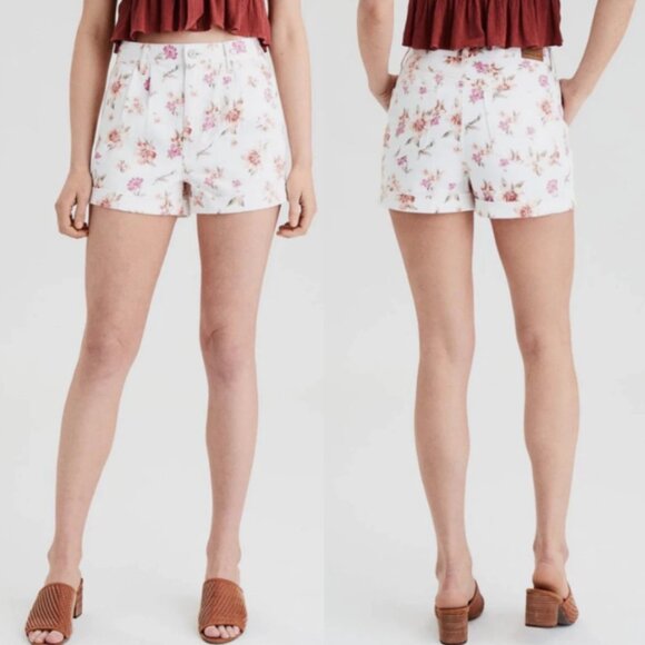 American Eagle Outfitters Pants - American Eagle Floral Print Denim Mom Shorts Size 4